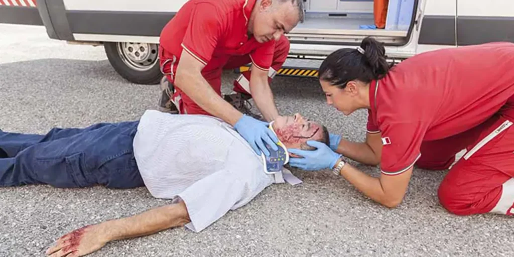 Curso CFC Técnicas Invasivas en Urgencias y Emergencias